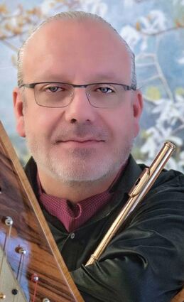 Das Konzert in der Wertheimer Stiftskirche am 16. April gestalten Flötist Martin Schmidt und Organist Michael Dorn.