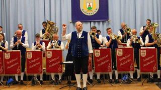 Die „Schloßemer Musikanten“ brillierten beim Osterkonzert.