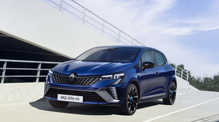 mid Köln / Paris - Das Design des neuen Renault Clio ist von der Sport- und Freizeitkleidung der Jugendszene inspiriert.