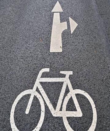 Der verlegte Radweg hallt immer noch nach.