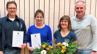 Aus dem RNC-Vorstand verabschiedet wurden (von links) die neuen Ehrenmitglieder Georg Bick und Christine Schlör sowie Gertrud Volpert und Carsten Schmidt.