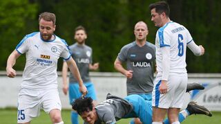 Voll „reingehauen“ hat sich der FV Lauda im Heimspiel gegen den FV Reichenbuch. Gegen den Abstiegskandidaten gab es einen 4:2-Heimsieg.