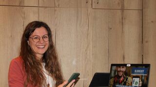 Miriam Hanselmann ermutigte mit ihrem Impulsvortrag, die Chancen von Social Media zu nutzen: die richtige Message auf der richtigen Plattform macht potentielle Kunden neugierig.