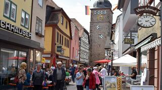 Der Goldene Mai, das Einkaufsfest in Buchen, lockte am vergangenen Wochenende zahlreiche Besucher in die Innenstadt.