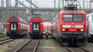 Bei Verspätungen und Ausfällen durch einen Streik, können Fahrgäste Entschädigungen beantragen.
