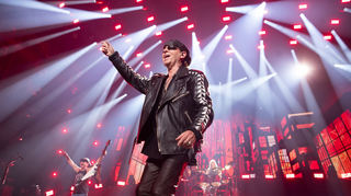 Scorpions-Sänger Klaus Meine beim Konzert in der SAP-Arena.