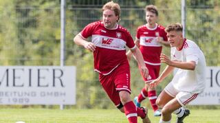 Spielertrainer Fabian Stöcklein (l.) hat Gommersdorf II so weit auf Kurs gebracht, dass der VfR wieder Chancen auf den Klassenerhalt hat. Jetzt kommt Altheim.