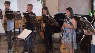 Mit einfühlsamen und beschwingten Melodien begeisterten die Külsheimer Musikschülerinnen und -schüler beim Frühlingsvorspiel im Rittersaal des Schlosses.