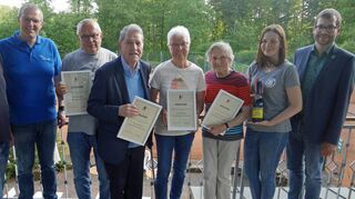Bei der Feier 50 Jahre TC Höpfingen wurden Gründungsmitglieder geehrt.