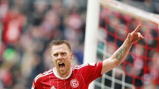 Stürmer Rouwen Hennings kommt von Fortuna Düsseldorf zum SV Sandhausen in die Dritte Fußball-Liga.