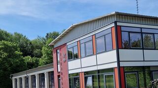Das Feuerwehrgerätehaus in Lauda wird Standort für den RTW.