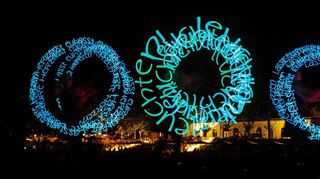 Mit einer Lichtshow will die dreiköpfige Gruppe „Fairy Elements“ die Besucherinnen und Besucher beim Lichterfest am 30. Juni im Kloster Bronnbach zum Staunen bringen.