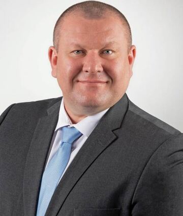 Johann Martel bewirbt sich für das Amt des Bürgermeisters.