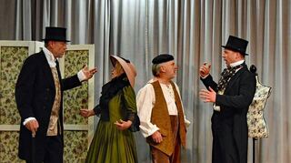 Es geht drunter und drüber: Das „Sommertheater Lauda“ spielt ab 30. Juni die Komödie „Einen Jux will er sich machen“.