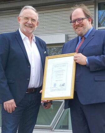 Der Leitende Oberarzt Wolfgang Halbach hat die Qualifikation „Spezieller Viszeralchirurg“ erworben.