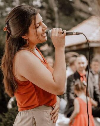 Die Sängerin Mara Baumann wird am Freitag, 23. Juni, bei „Live im Klosterhof“ auftreten.