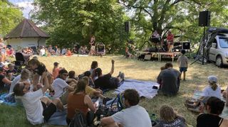 Musik durfte natürlich nicht fehlen.