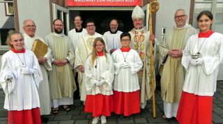 Weihbischof Rainer Maria Renz hielt am Kleinen Blutsfeiertag die Predigt.