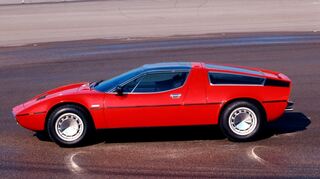 mid Groß-Gerau - Der zweisitzige Maserati Bora mit V8-Mittelmotor.