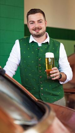 Wieder in Familienhand: Der 28-jährige Moritz Bauer hat die Leitung der traditionsreichen Distelhäuser Brauerei übernommen.