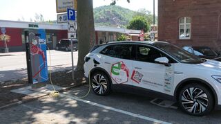 In der Region gibt es immer mehr Angebote der geteilten Mobilität. Dazu gehört auch das Elektroauto der Mobilitätszentrale Wertheim.