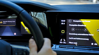 mid Groß-Gerau - Car2X ist für Verkehrssituationen entwickelt worden, in denen der Fahrer nur sehr spät oder überhaupt nicht mehr reagieren kann: Wenn etwa durch Nebel schlechte Sicht herrscht.