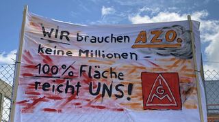 Die zentrale Forderung der Mitarbeiter: „Wir brauchen keine Millionen – 100 Prozent Fläche reicht uns.“