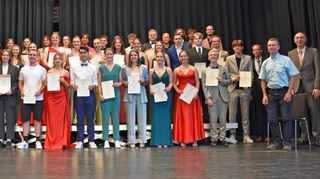 Auch das soziale Engagement vieler Abschlussschüler wurde mit Preisen geehrt.