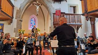 Mit einem Gottesdienst, untermalt vom Posaunenchor Elpersheim, hat der Chor sein 100-Jahr-Jubiläum gefeiert. Über den ganzen Tag wurde musiziert und im Gemeindehaus gefeiert.