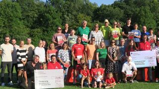Die Preisträger beim Sportabzeichen-Wettbewerb 2022 der Sparkasse Tauberfranken in den Kategorien „Vereine“, „Schulen“ und „Sonderpreise“.