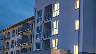 Die Lichter im Haus „Tauberblick“ in Königshofen leuchten bereits. Die Frage ist: Wie und wann geht es weiter?