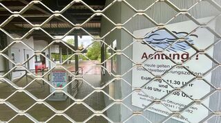 In diesen Schlechtwettertagen ist das Tauberbischofsheimer Schwimmbad nicht immer zu den normalerweise üblichen Zeiten geöffnet.