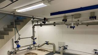 Im Pumpwerk Impfingen ist alles vorbereitet. Doch noch fehlen die beiden Pumpen an den Anschüssen. Sie sollen in Kürze geliefert und eingebaut werden.