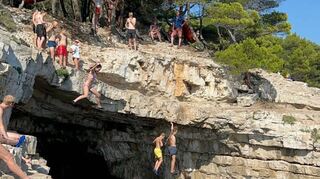 Für Adrenalin pur sorgte das Klippenspringen.