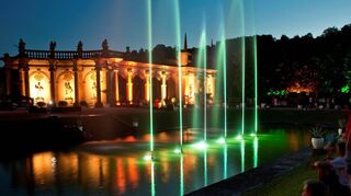 Das Jubiläum „300 Jahre Orangerie“ Weikersheim wird am nächsten Samstag, 26. August, von 18 bis 24 Uhr mit einem großen Sommerfest (hier ein Bild vom letzten Sommerfest vor der Orangerie) feierlich begangen.