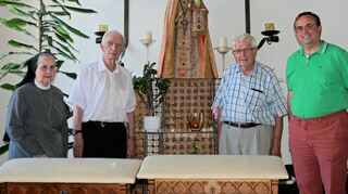 Besuch im Mutterhaus der Schwestern vom Göttlichen Herzen Jesu in Gengenbach (von links): Schwester Elfriede, Monsignore Schäfer, Walter Bechtold und Torsten Englert.
