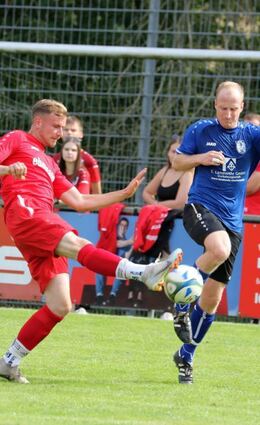 Niederstetten II (in Rot) holte gegen Hohebach/R. einen 2:1-Sieg.