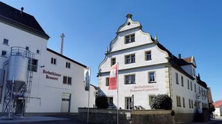 Die Herbsthäuser Brauerei-Gaststätte schließt in wenigen Wochen. In den vergangenen Jahren zog sie viele Stammgäste an, erfreute die Belegschaft der Brauerei samt Eigentümerfamilie und traf insgesamt auf regen Zuspruch. Die Nachfolger-Suche für den Weiterbetrieb ist längst angelaufen, aber nicht einfach.