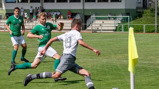 Der TSV Buchen (in Grün) hat den Saisonstart in den Sand gesetzt und steht nun bereits enorm unter Druck.