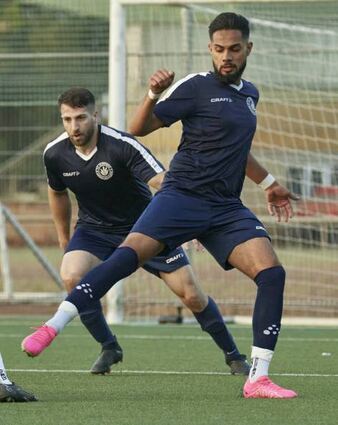 FCA-Spieler Fezan Malik (vorne) kehrt ins Team zurück.
