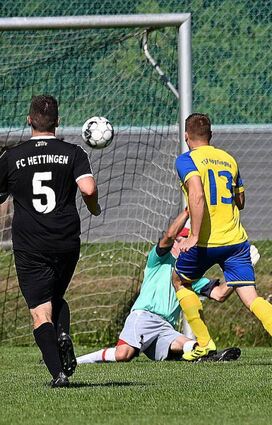 Sieben Mal stellte Höpfingen III beim FC Hettingen II zu.