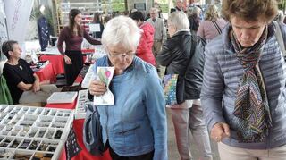Ein großes Angebot an schönen und nützlichen Dingen für die Arbeit mit Nadel und Faden bietet die vierte Textil- und Handarbeitsmesse „Nadelkunst“.