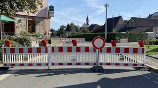 Die Hauptstraße in Schlierstadt ist ab der Ortseinfahrt aus Richtung Zimmern kommend bis zum Gasthaus „Badischer Hof“ voll gesperrt.