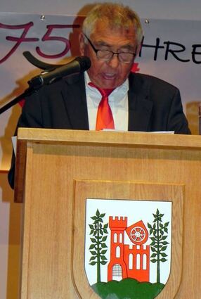BSB-Ehrenpräsident Heinz Janalik bei seiner Festrede in Walldürn.