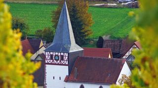 Die Dertinger Kirchengemeinde ist nicht einverstanden mit der Gebäudeplanung der Kirchenleitung.