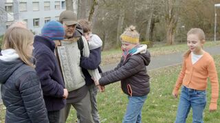 Vor kurzem ging die neue Folge der Sternendetektive online. Kinder, die in der dritten Staffel mitspielen möchten, können sich jetzt bewerben.