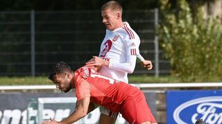 Ins Straucheln hat der TSV Tauberbischofsheim Türkspor Mosbach zwar gebracht, aber letztlich nicht umgestoßen. Deshalb entführte der Absteiger beim Aufsteiger am Ende alle drei Punkte.