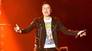 Eine Stimme, die wirklich fast wie Freddie Mercury klingt: Sänger Marc Martel von One Vision Of Queen beim Konzert in der SAP Arena.