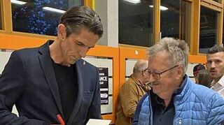 Die Bücher von Deniz Aytekin fanden reißenden Absatz.