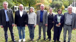 Bei der Mitgliederversammlung des Fördervereins Odenwälder Freilandmuseum wurde Meikel Dörr (Zweiter von links) zum Nachfolger von Markus Günther (Mitte) als Vorsitzender gewählt.